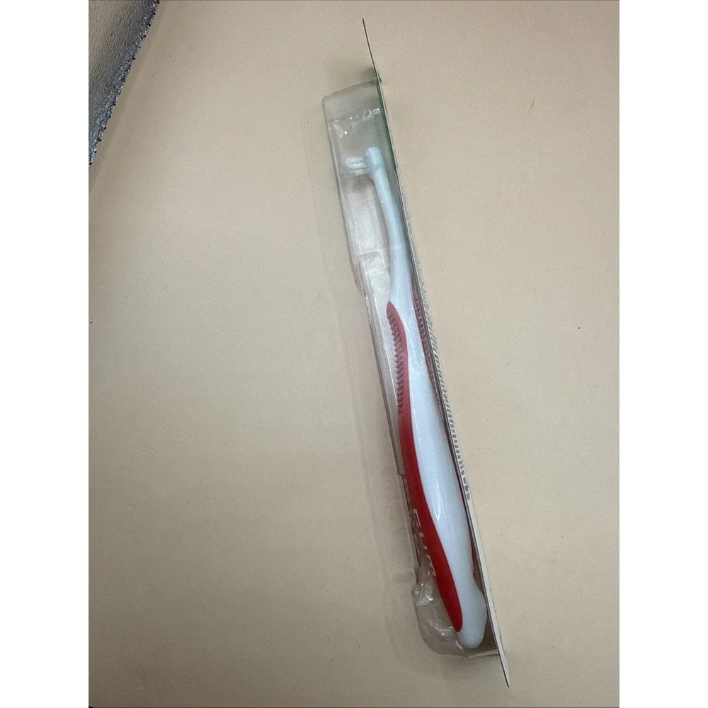 GUM End Tuft Toothbrush Red- Extra Small Head for 1 Count Sunstar USA - Picture 5 of 6